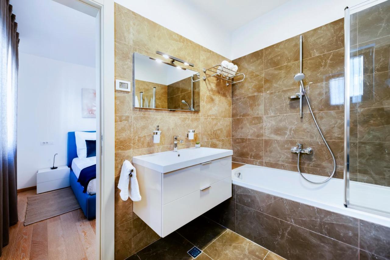 Sunny Day - Apartment With Parking Rovinj Exterior foto